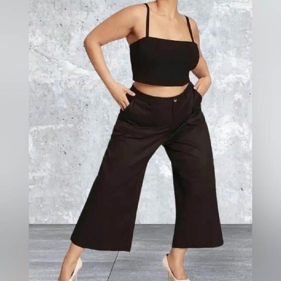 11 Honore Shayla Cropped Tank Top Black attached inner Shelf Bra  Size 1… - Picture 3 of 11